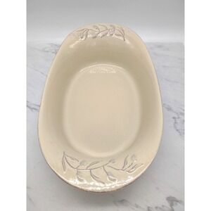 Cerutil Stoneware Oval Baking Casserole Dish Portugal Floral Details Ecru 14x11